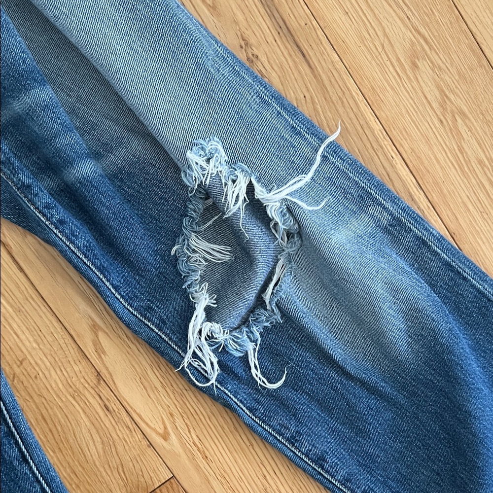 GAP Women Dark Blue Ripped Relaxed Boyfriend Jeans Button Fly - Picture 7 of 11